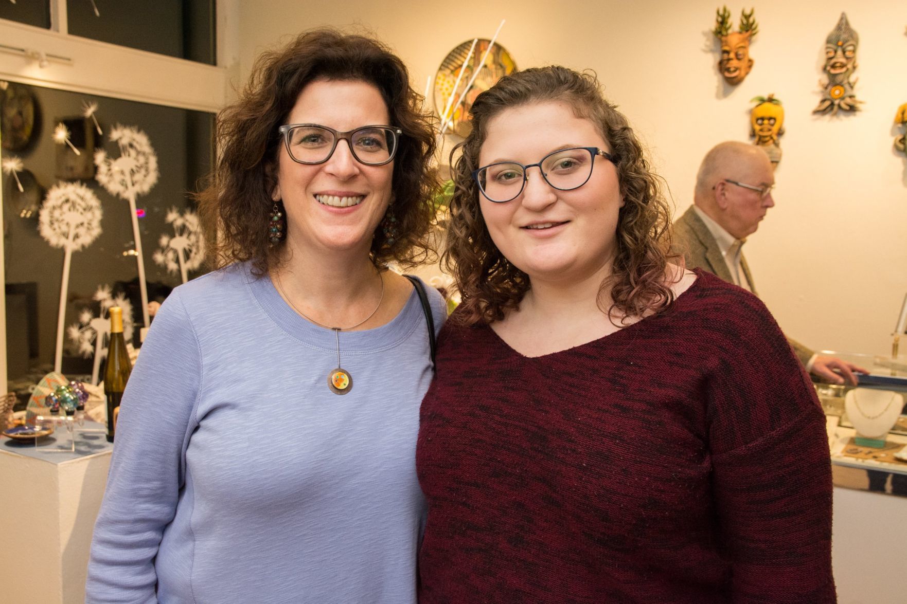 Terri Jacobson, Leah Jacobson